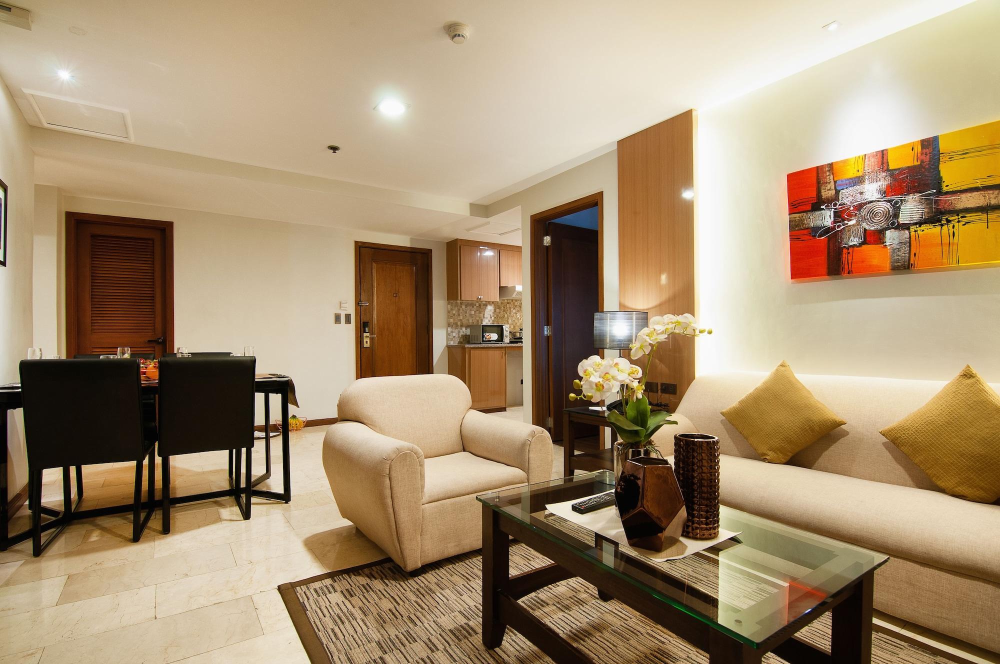 Fernandina 88 Suites Hotel كويزون سيتي المظهر الخارجي الصورة